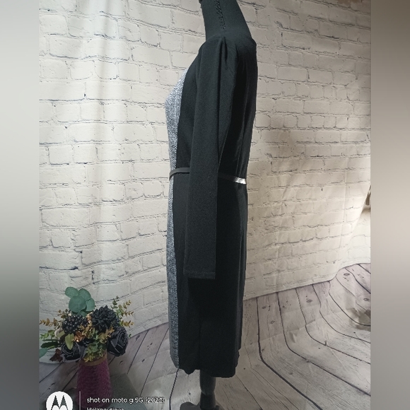 See New listing Patchwork Business LS Bod ycon Pencil SheathD - Picture 7 of 15